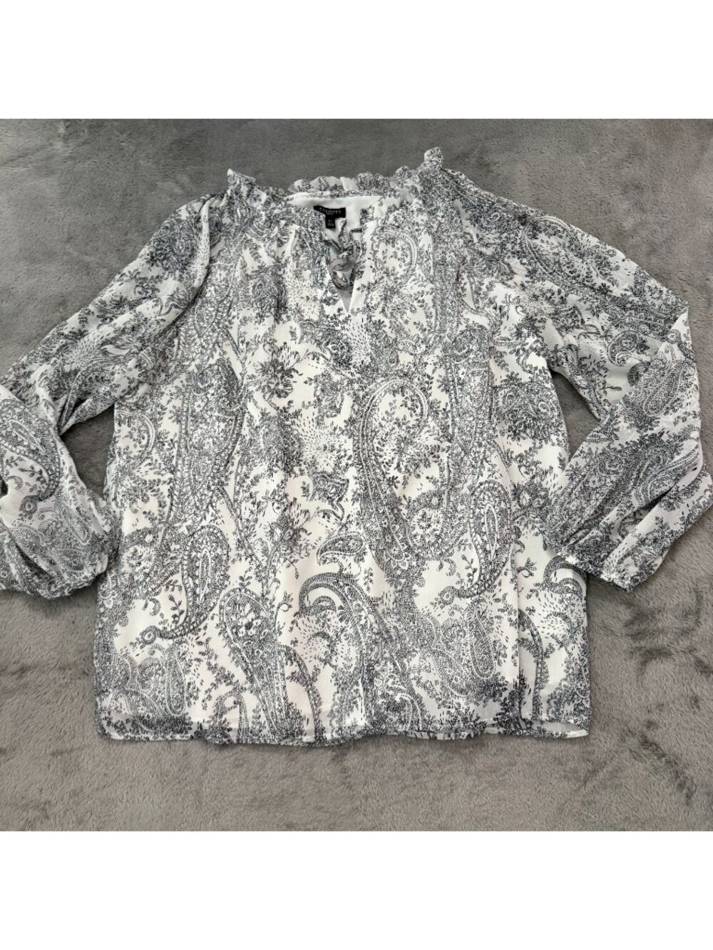 Talbots Long Sleeve Peasant Blouse Chiffon LARGE Petite LP Black Cream Paisley